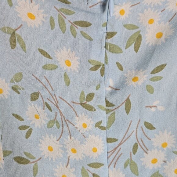 Nasty Gal Blue White Floral Daisies Short Sleeve Lined Sheer Cinch Mini Dress - Picture 9 of 9